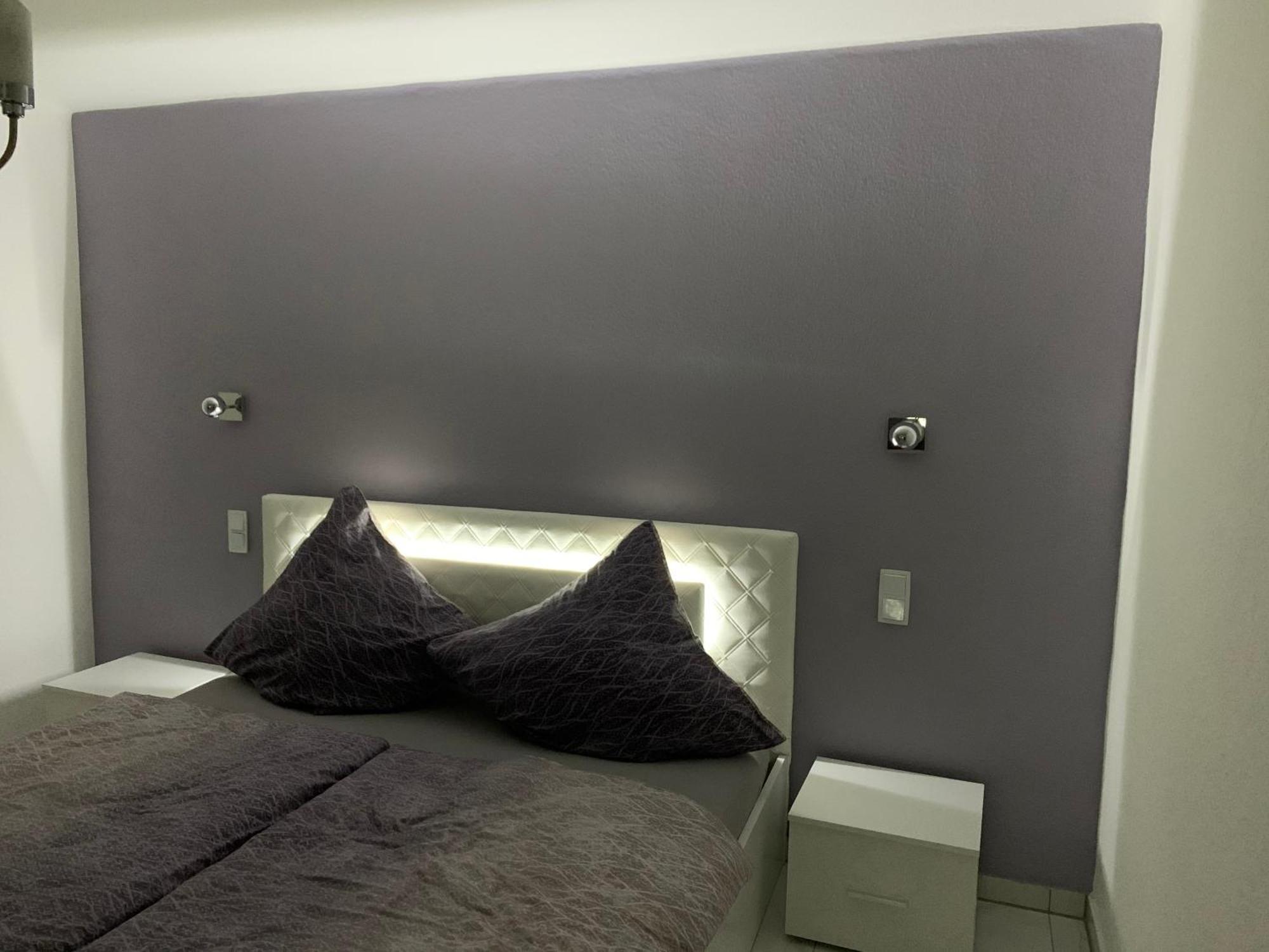 Moderne 2 Zimmer Wohnung Mit Vollausstattung Ketsch Bagian luar foto
